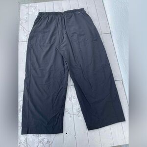 lululemon athletica Men's Dark Gray Cargo Pants